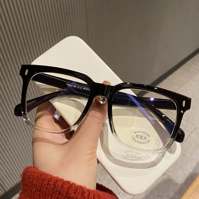 Kwadratowe okulary komputerowe – Blue Light Glasses recenzja i cena