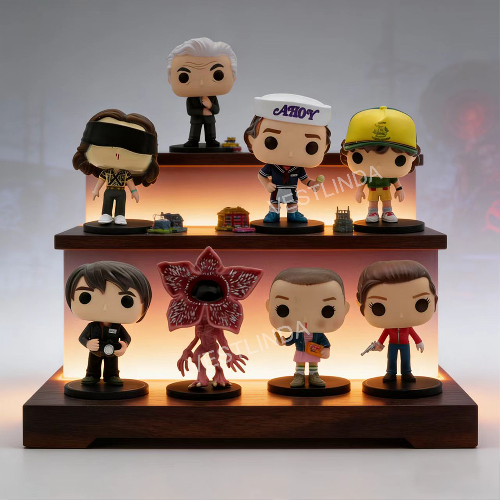 Nowa 4-calowa figurka Strange  – Home Office Kit recenzja i cena